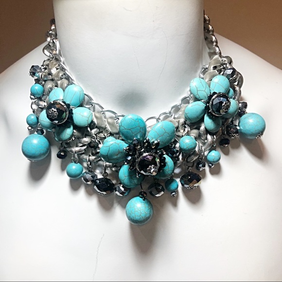 Chunky Turquoise & Silver Statement Necklace - Picture 2 of 8